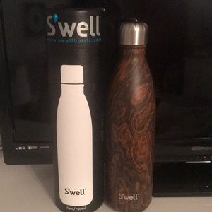 Swell Water Bottle